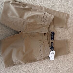 Hollister low rise super skinny 3s new tan jean